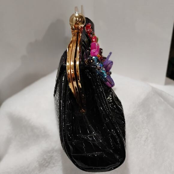 3d Floral Bead design special occasion handbag - Picture 9 of 10